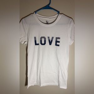 LOVE T-shirt